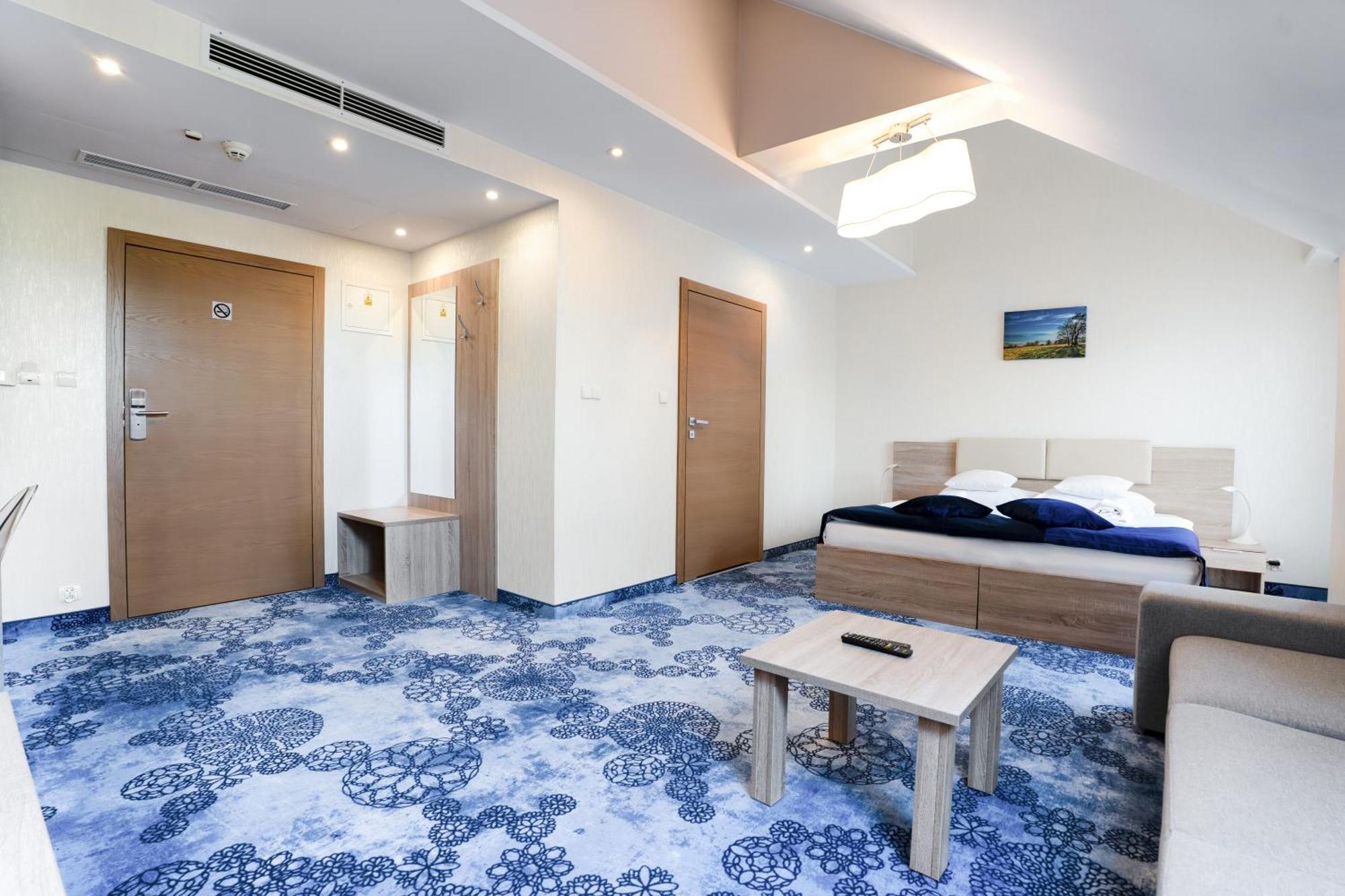 Hotel Zacisze 벵기에르스카 구르카 외부 사진
